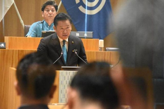 【「取材は受けない」石垣市長】「偏向教育」発言の報道巡り「切り取り」と本紙批判　沖縄